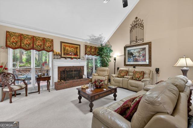 42 Pheasant Run, Hoschton, GA 30548