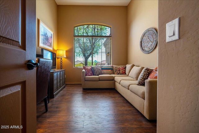 9208 N BROKEN BOW --, Fountain Hills, AZ 85268