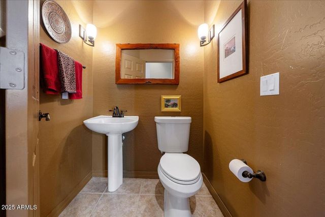 9208 N BROKEN BOW --, Fountain Hills, AZ 85268