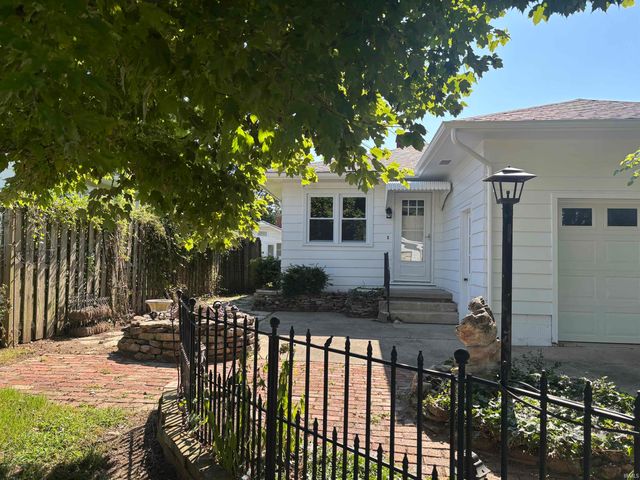 853 Ridgeway Avenue, Vincennes, IN 47591