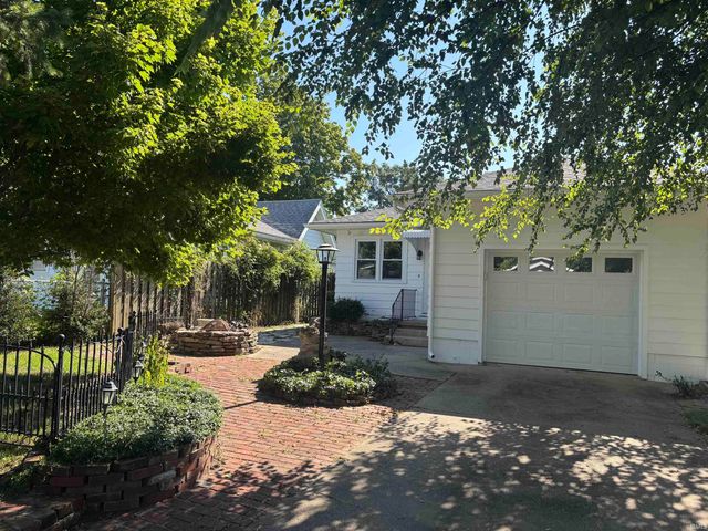 853 Ridgeway Avenue, Vincennes, IN 47591