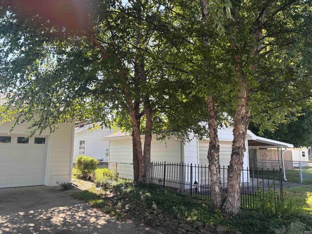 853 Ridgeway Avenue, Vincennes, IN 47591