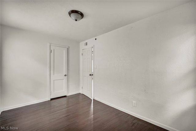 4356 E 141st Street, Cleveland, OH 44128