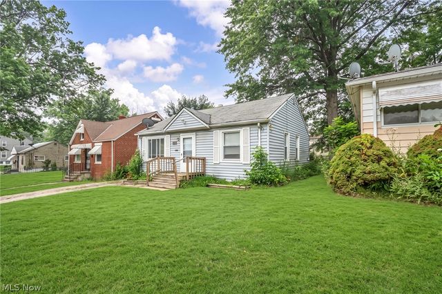4356 E 141st Street, Cleveland, OH 44128