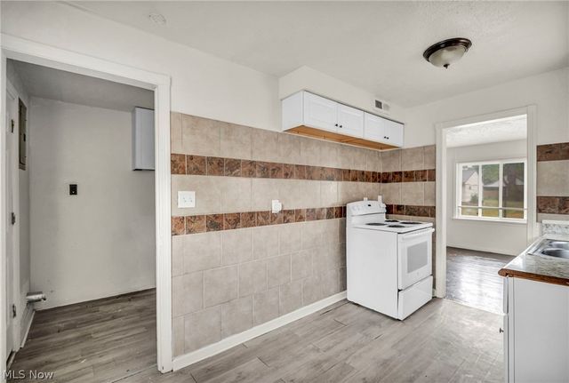4356 E 141st Street, Cleveland, OH 44128