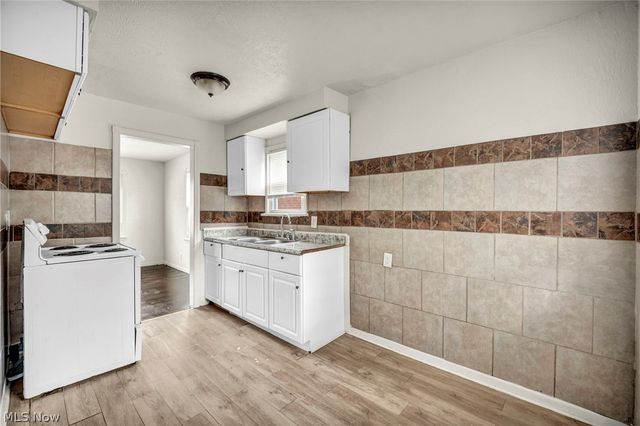 4356 E 141st Street, Cleveland, OH 44128