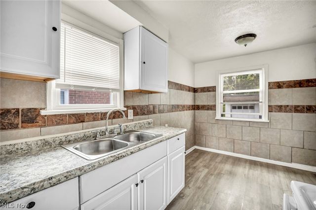 4356 E 141st Street, Cleveland, OH 44128
