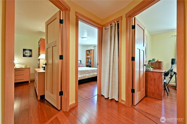 32206 7th Avenue SW, Federal Way, WA 98023