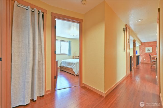 32206 7th Avenue SW, Federal Way, WA 98023