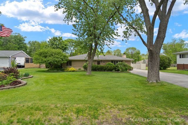 526 72nd Street, Darien, IL 60561