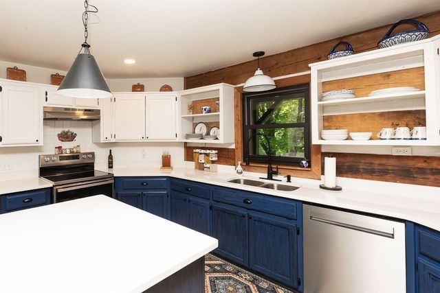 652 Northup Rd, Portland, TN 37148