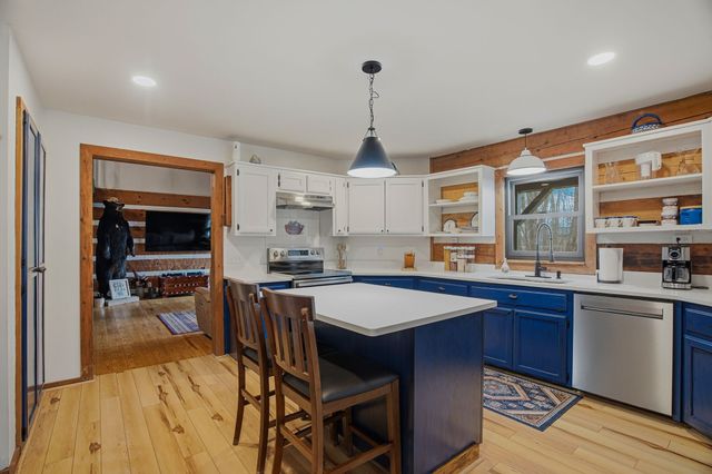 652 Northup Rd, Portland, TN 37148