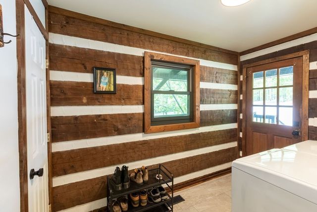 652 Northup Rd, Portland, TN 37148