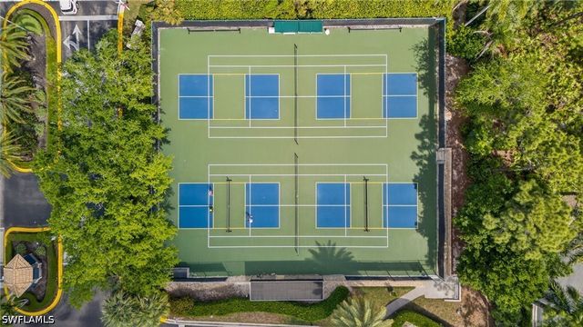 290 Emerald Bay CIR L7, Naples, FL 34110