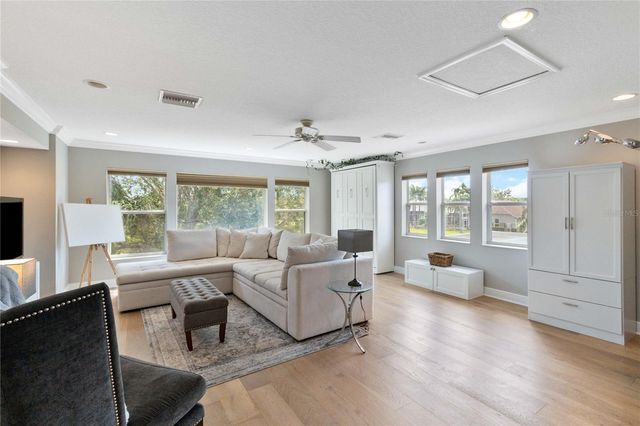 8843 17TH AVENUE CIRCLE NW, Bradenton, FL 34209