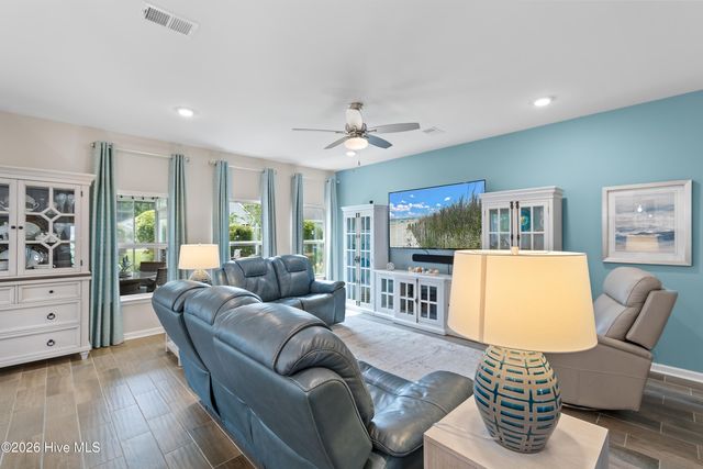 2079 Saybrooke Lane NW, Calabash, NC 28467