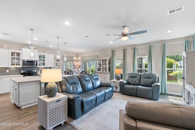 2079 Saybrooke Lane NW, Calabash, NC 28467