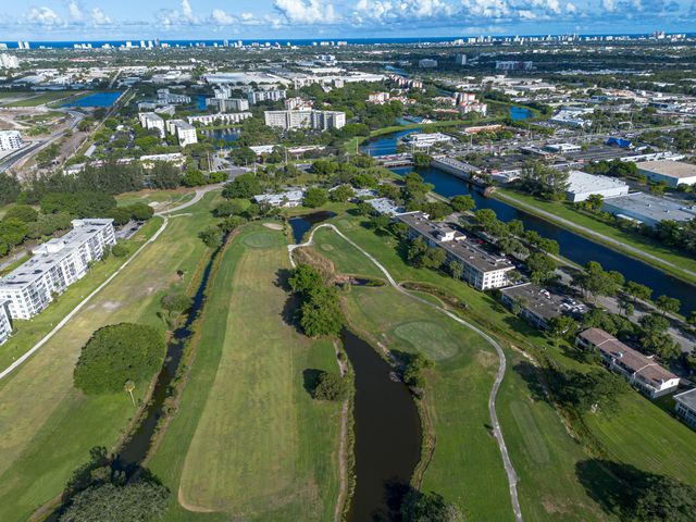 3051 S Palm Aire Drive 109, Pompano Beach, FL 33069