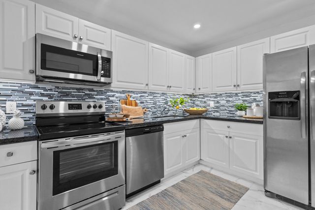 3051 S Palm Aire Drive 109, Pompano Beach, FL 33069