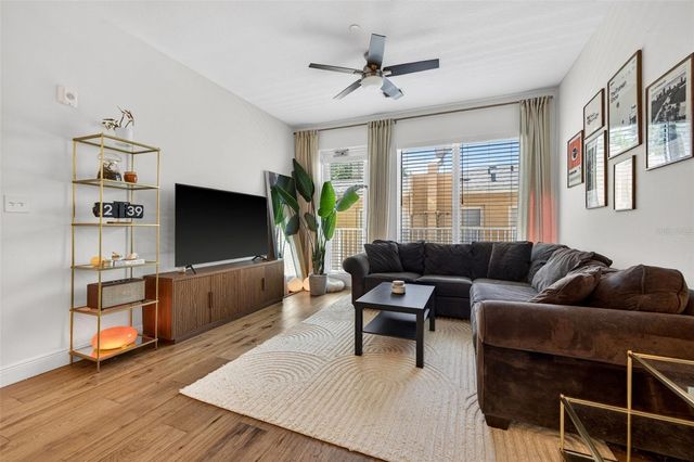 644 3RD AVENUE S 202, St Petersburg, FL 33701