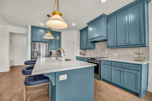 105 W Furlong, Willow Park, TX 76087