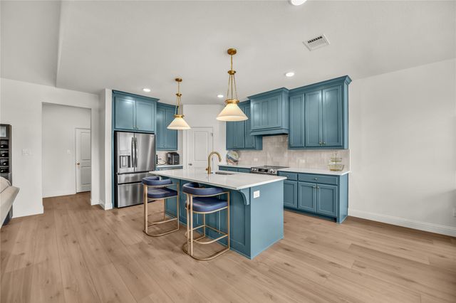 105 W Furlong, Willow Park, TX 76087