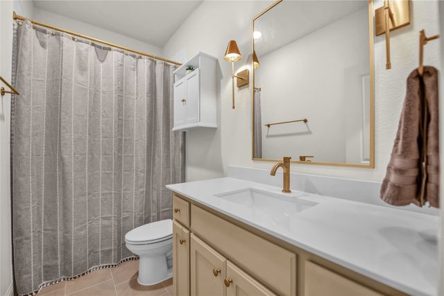 105 W Furlong, Willow Park, TX 76087