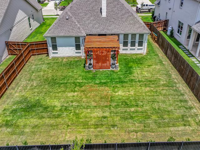 105 W Furlong, Willow Park, TX 76087