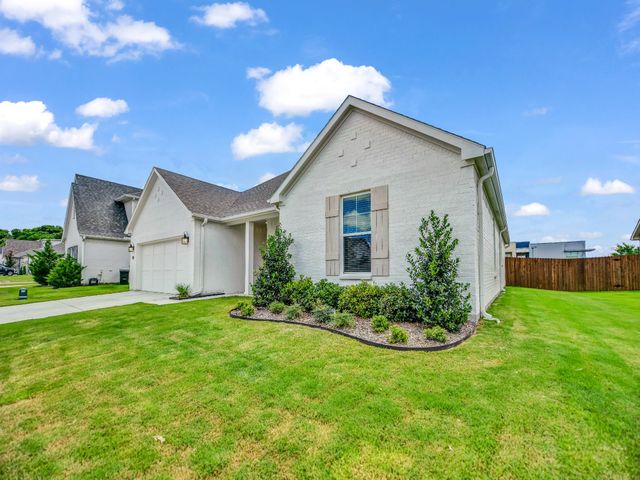 105 W Furlong, Willow Park, TX 76087