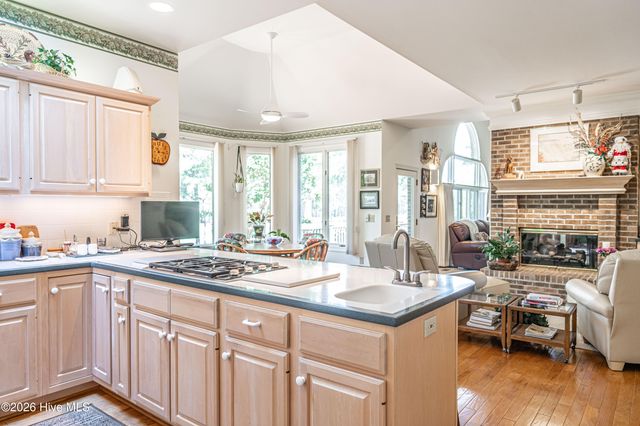 11 Squires Lane, Pinehurst, NC 28374