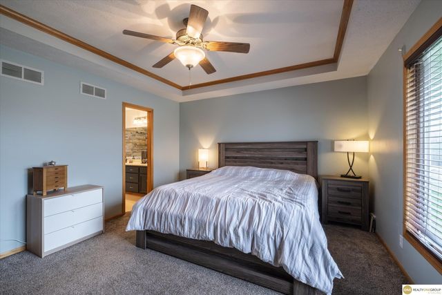 13478 Camden Avenue, Omaha, NE 68164