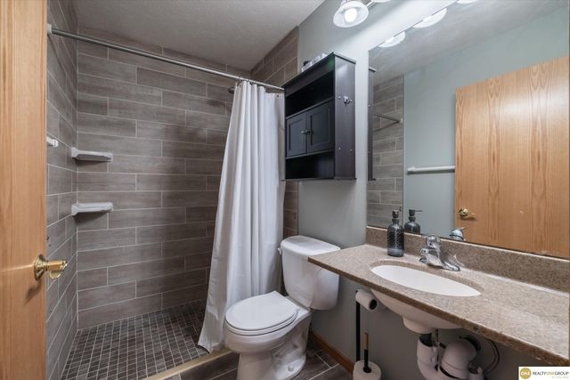 13478 Camden Avenue, Omaha, NE 68164