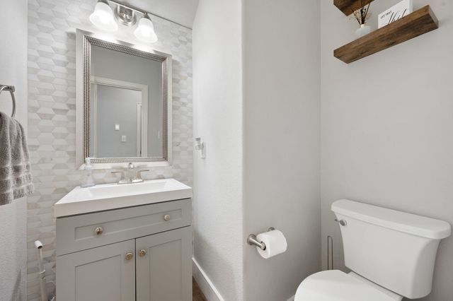 2505 Pumpkin Ridge CT, Pflugerville, TX 78660