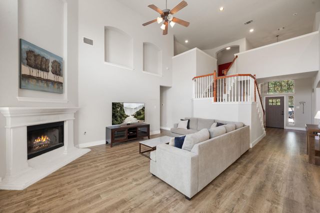 2505 Pumpkin Ridge CT, Pflugerville, TX 78660