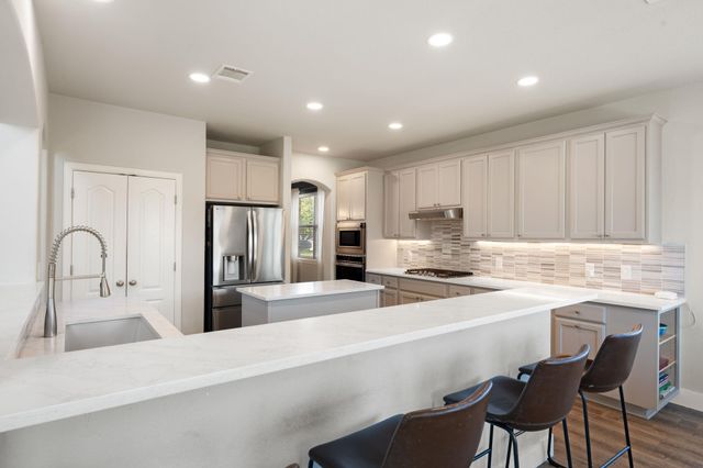2505 Pumpkin Ridge CT, Pflugerville, TX 78660