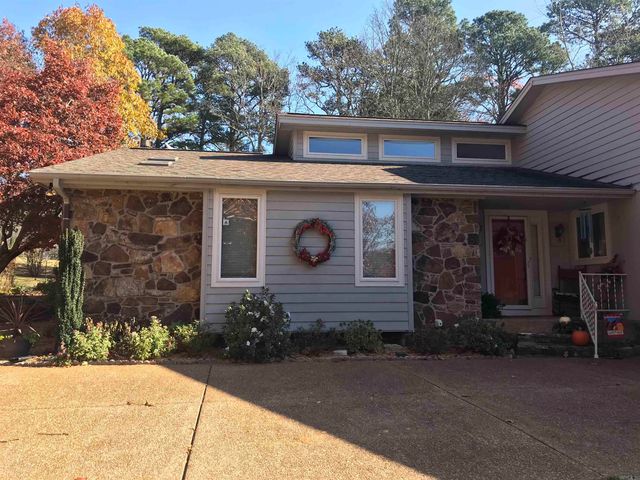 319 Snead Dr., Fairfield Bay, AR 72088