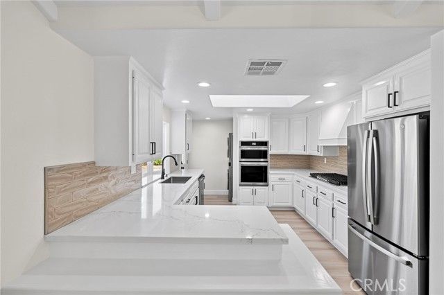 9351 Leilani, Huntington Beach, CA 92646