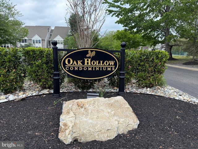 89 BRIDGEWATER DR, Marlton, NJ 08053