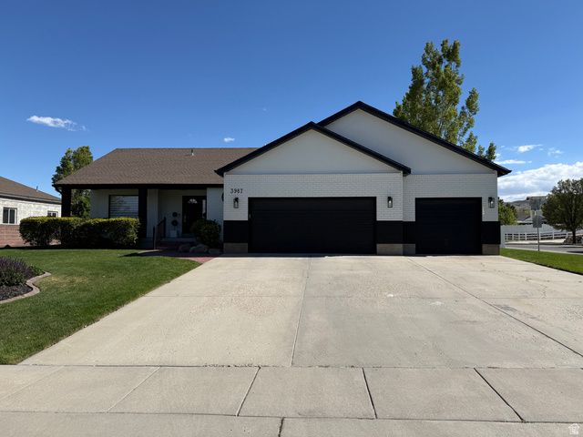 3987 W RED TAIL DR, Riverton, UT 84065