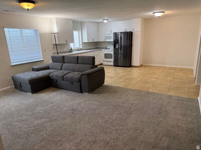 3987 W RED TAIL DR, Riverton, UT 84065