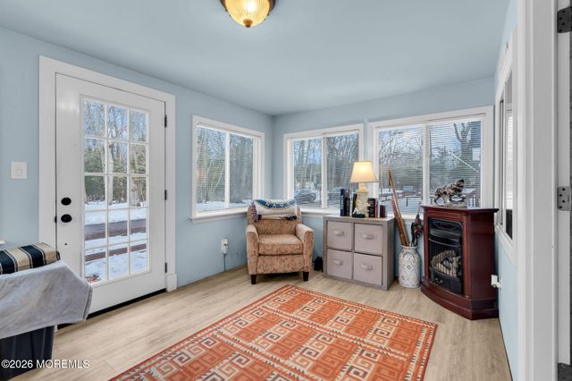 375 E Barnegat Avenue, Bayville, NJ 08721