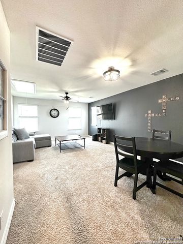 624 Able Bluff, Cibolo, TX 78108