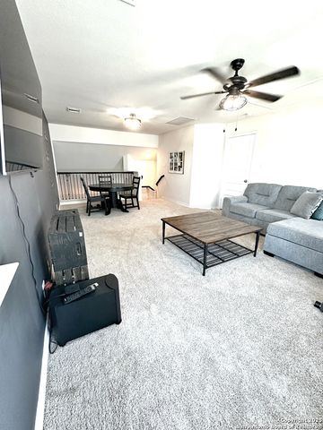 624 Able Bluff, Cibolo, TX 78108