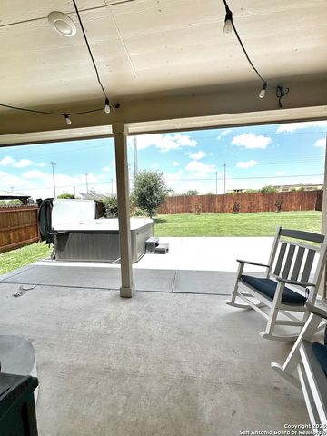 624 Able Bluff, Cibolo, TX 78108
