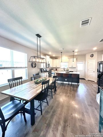 624 Able Bluff, Cibolo, TX 78108