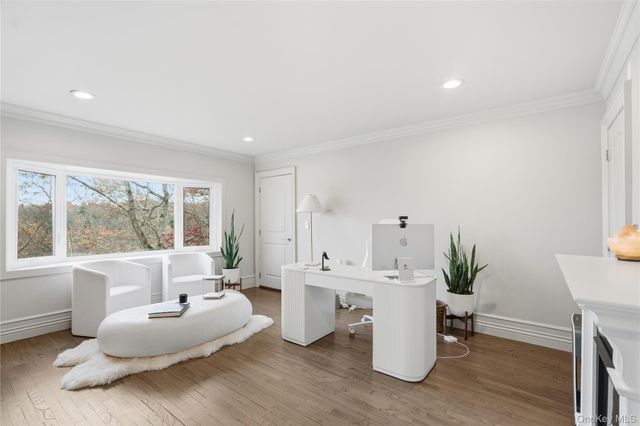 40 W View Drive, Upper Brookville, NY 11771