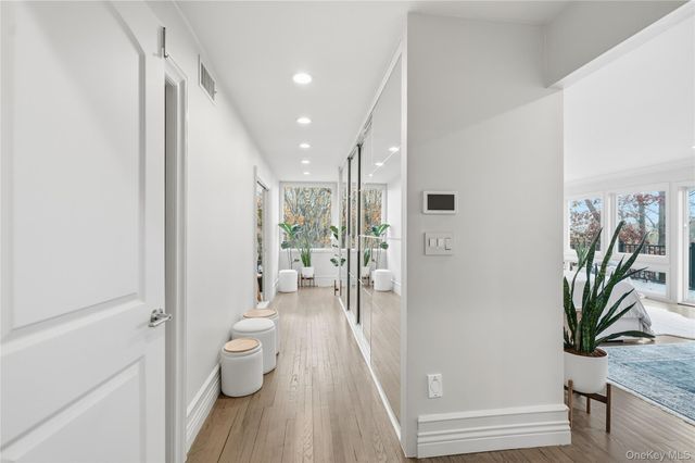 40 W View Drive, Upper Brookville, NY 11771