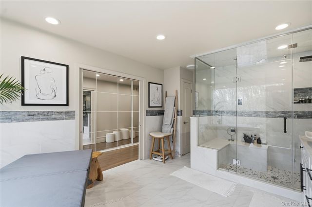 40 W View Drive, Upper Brookville, NY 11771