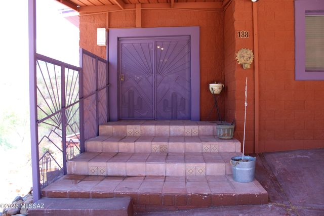 188 Calle Pulpo, Rio Rico, AZ 85648