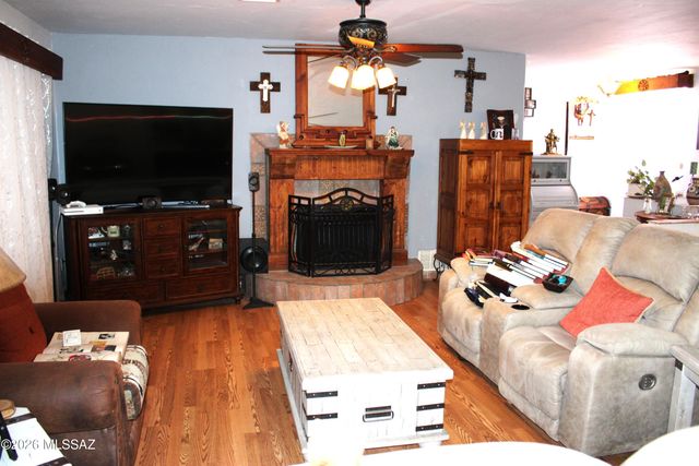 188 Calle Pulpo, Rio Rico, AZ 85648